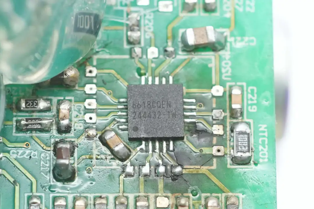 多款支持 iPhone17 的 AVS 快充芯片在 2025秋季亚洲充电展首次公开