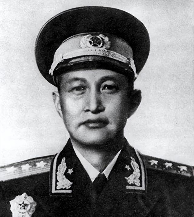 77年邓华复出，叶剑英问他有何要求，邓华：让我老哥重回部队工作