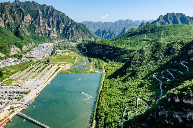 北京人	，去了涞水跟易县，实话实说：涞水跟易县差别明显！