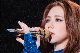 被公司坑，被芒果台封杀，被男友分手，都挡不住她叱咤歌坛图片