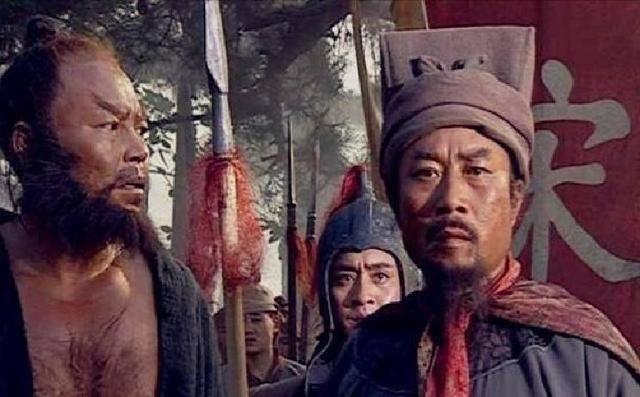 看看梁山三个寨主的名字连起来多吓人，就知道宋江注定死路一条！