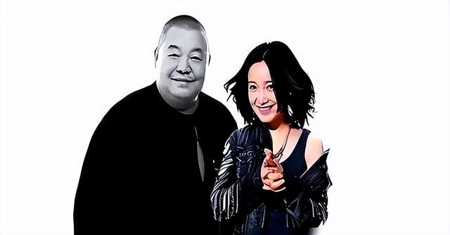 她连上4次春晚，和恩师同居怀孕，被骗流产，如今51岁依然单身！