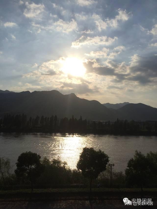 看日落，最美的落日在新疆——所有最美夕阳都汇聚在今天的页面中