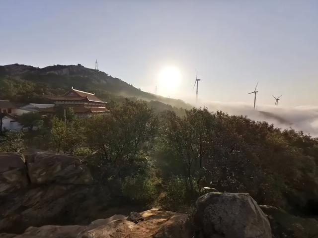 泌阳罗汉山的云海日出