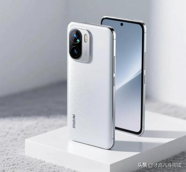 小米17未发已炸：性能狂飙，你追的是手机还是潮流？