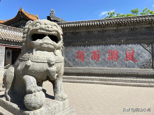 行摄包头市东河区妙法禅寺（吕祖庙）内一些珍贵的文物遗存