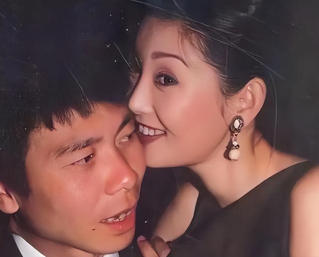 不装了！徐帆回应离婚传闻才4个月，冯小刚就已经按捺不住了！