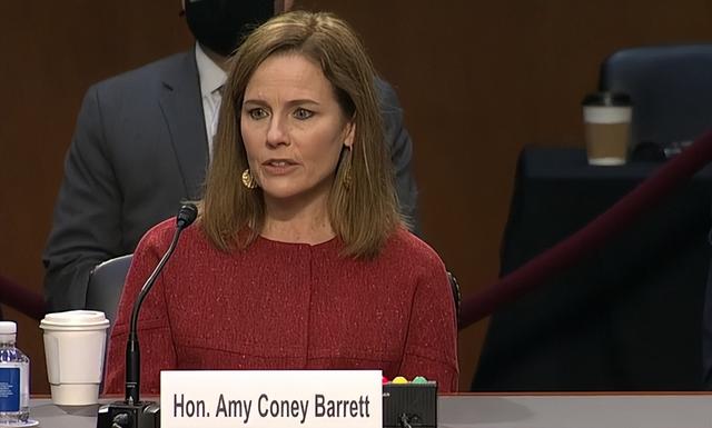 特朗普关税战遭反噬！自己选的大法官倒戈，万亿退税恐拖垮美国