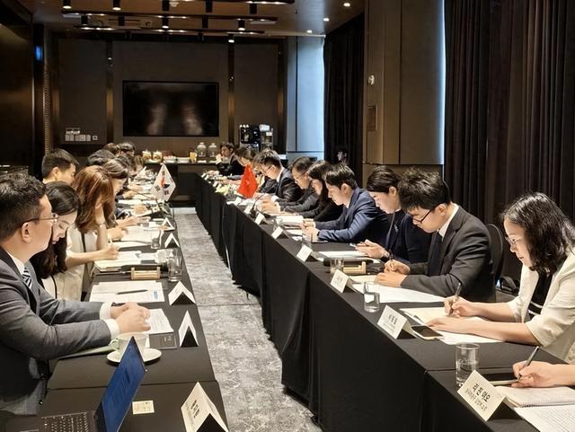 不出中国所料，李在明刚离开日本，韩国就喊话中国：我们尽快谈判