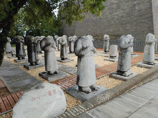 游走乾陵.半部唐史