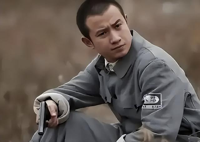 佟大为也没想到，自己竭力帮衬的文章，如今却狠狠打了他的脸