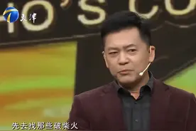 何政军：“拒绝”巩俐后，迎娶普通女生范雨，结婚32年无绯闻图片