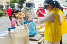 低碳、环保，满满“回忆杀”！“零拷”服务闪现松江区这个居民区图片