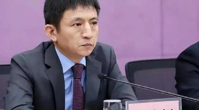 谈判结束后	，美财长亲口表态：可以不对华加税，但有一个前提条件