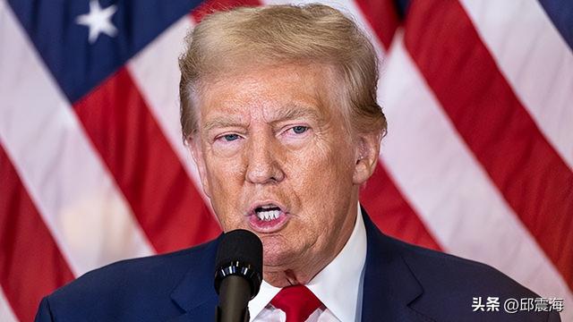 6条稀土公告一出	，特朗普慌了，请求通话遭拒，中方只回了10个字