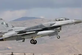 巴铁全面反击，400架无人机齐发！战线直逼新德里，不给莫迪机会图片