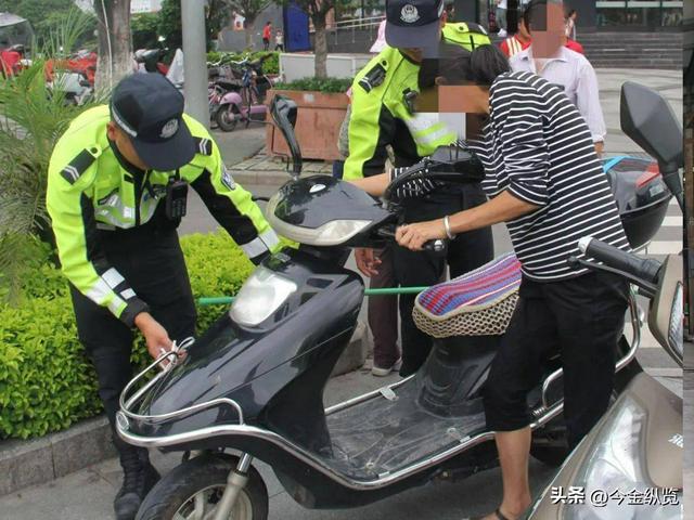 电驴涨价大几百块：别光顾着骂商家！新国标背后	，你的命比钱更贵