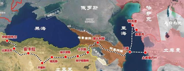 高市刚敲定稀土大单，哈萨克斯坦趁虚而入，结果被中国卡脖子