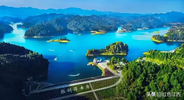 剑潭秋光里的千年回响