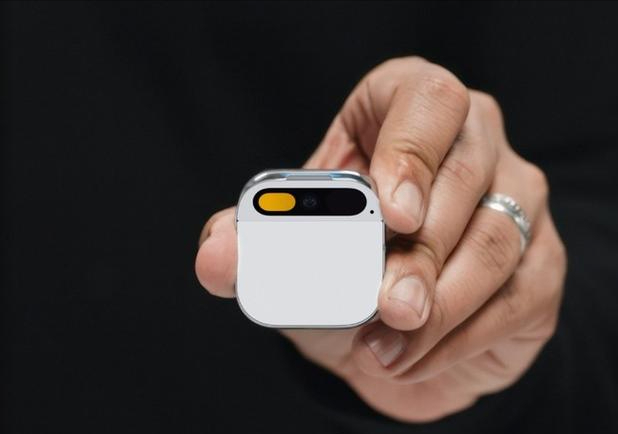 利润率堪比iPhone！曾被手机淘汰的录音笔，如今靠AI两年卖百万台