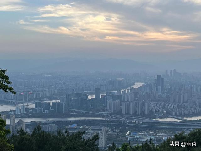 我是上海人，去了趟福建福州，不吹不黑，福州比网上评价的还要好