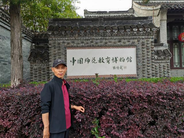 回顾我的2025年走过的路，他是我一辈子美好回忆。