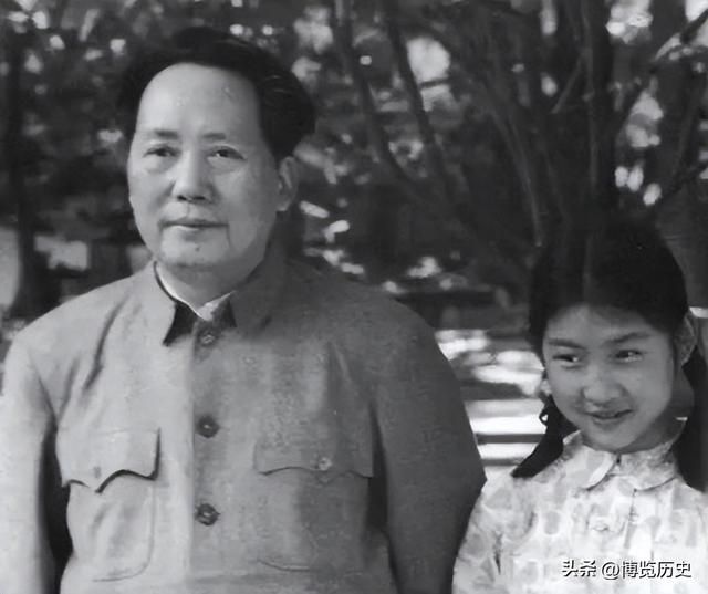 1981年李敏病倒后独自住院，秦基伟得知后下令：把孔令华调到北京