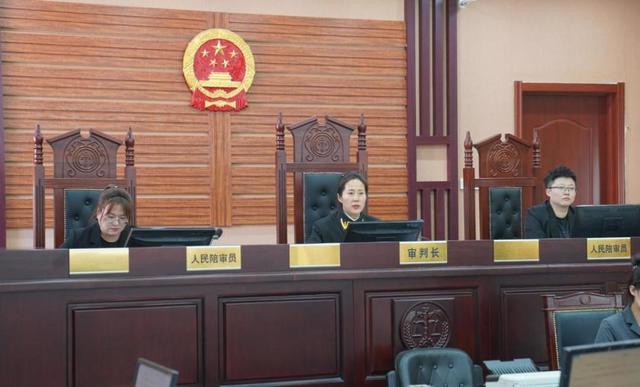 司机拒还910元车费后续：死者不瞑目，司机身份被扒，家属曝猛料