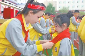 红领巾爱祖国~榆林举办庆“六一”主题队日示范活动图片