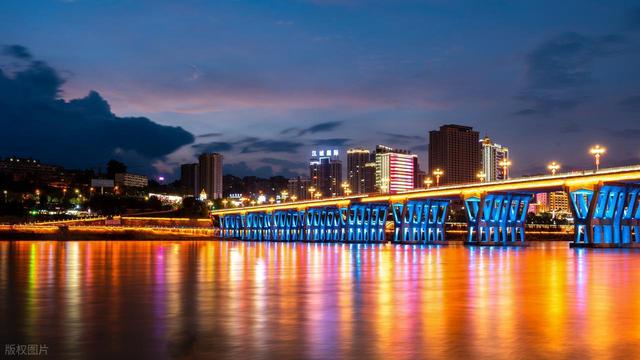 北京人去了汉中和安康，直言不讳：汉中人和安康人气质根本不一样