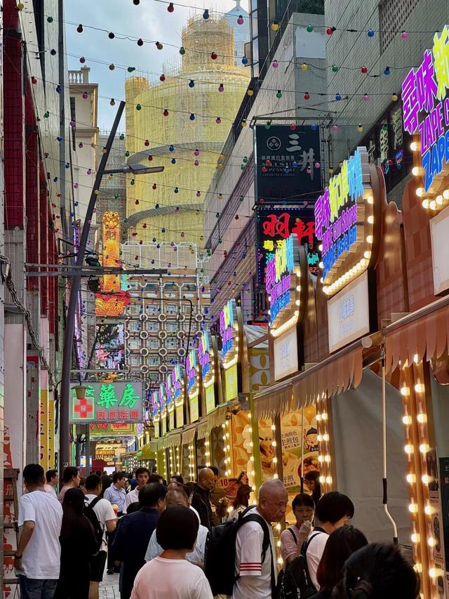 懒人一站式吃喝玩乐，免费游玩的新去处，打卡澳门寻味新口岸市集