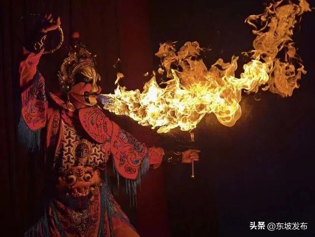 93万人次！千载诗书城迎来“热辣滚烫”马年新春