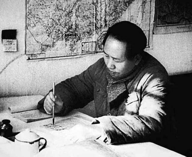 七大时，两位大将级人物落选中央委员：都找了毛主席，但态度不同