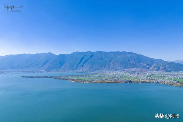 大理洱海边的S弯太多了,只是能被以称为网红的,似乎只有一个