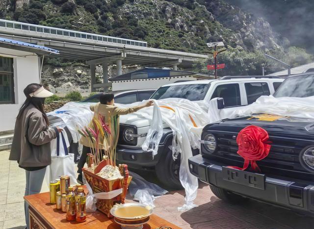 在工布江达县太昭村感受历史文脉与时代交响：古道新程振兴路