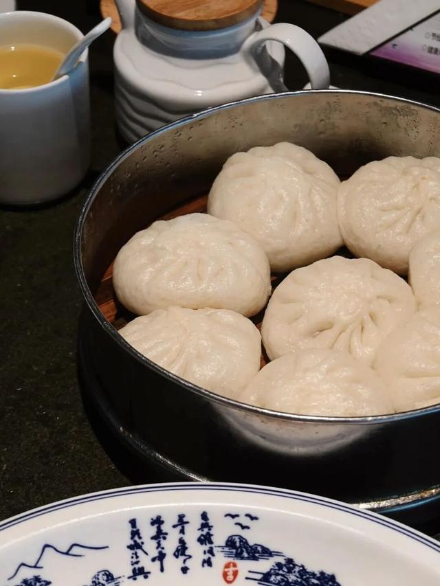 乌鲁木齐“老东门”，如今是什么样子？