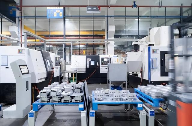 凭一国之力造出光刻机，意味着什么？或将成第四次工业革命引领者