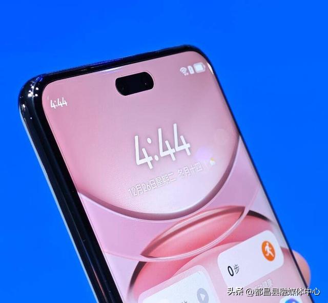 华为亮出“底牌”，麒麟9000SL+卫星通信，512GB不到2200元