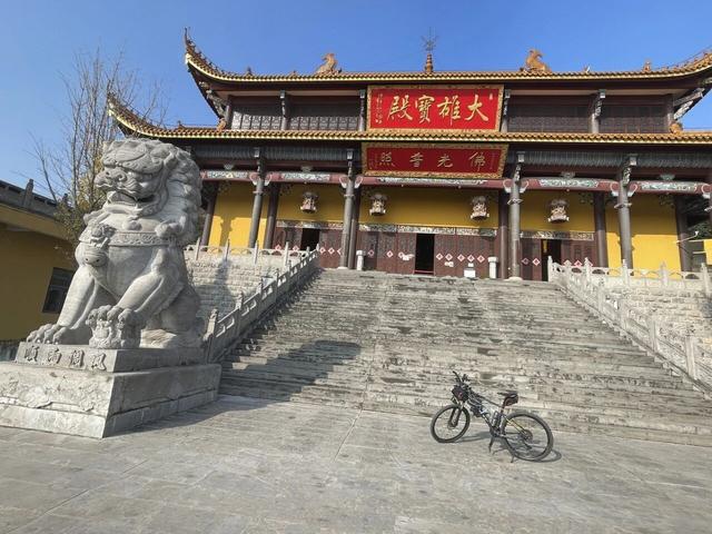 骑游江宁方山祖堂山：一坊一庙一观一寺