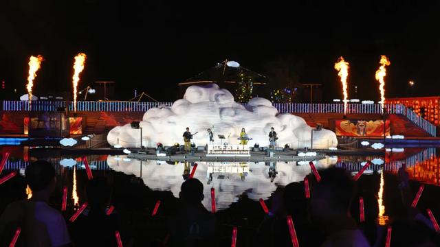 【20度的丽江】丽江千古情景区：以丰富活动与贴心服务点亮暑期旅游季
