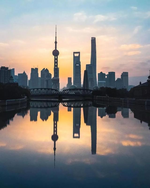 外国人拍出的中国山河火遍全网！网友：美到窒息！