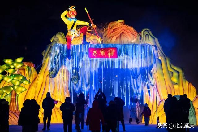 世园“天宫灯会”闪耀延庆