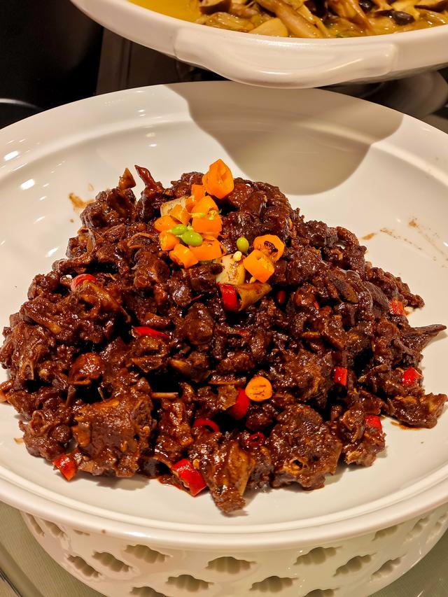 喜座美食村落