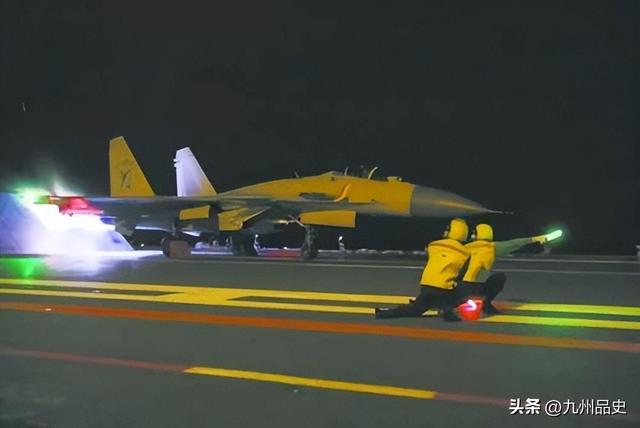 歼15雷达照射后，日本恼羞成怒	，美国看出门道：中国对日要出重拳