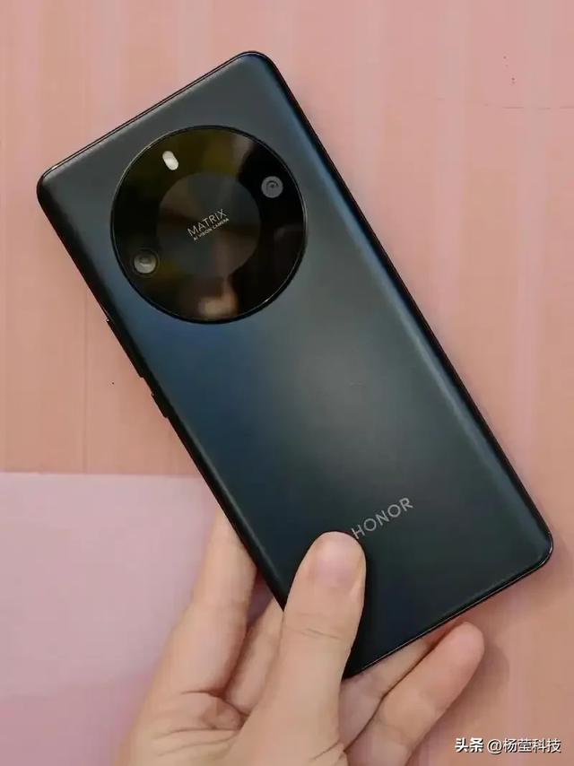 2025千元机盘点：性能续航各有侧重，这些机型值得关注