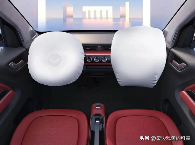 五菱又成功了！新车只卖3.28W，一个月卖出5.67万辆，续航301公里