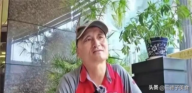 京东001号快递员已退休	，勤恳工作16年，刘强东承诺的房兑现了吗