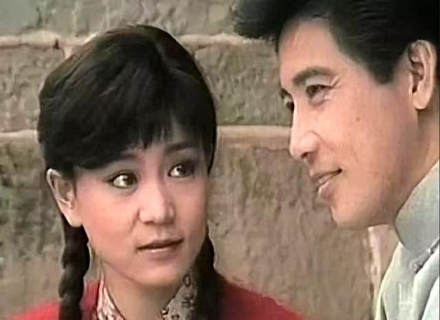 岁月从不败美人！曾经的琼瑶女主，如今65岁的她依旧美丽