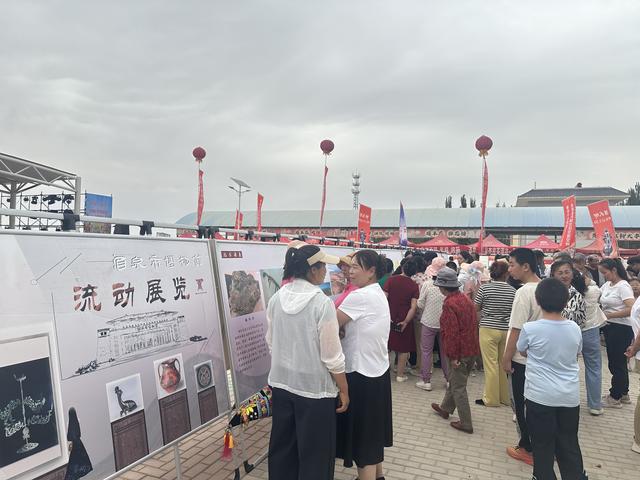 酒泉市博物馆流动展览走进黄泥堡裕固族乡