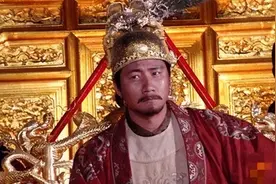 历朝开国太子都很惨，为何朱标那么稳固？看看朱元璋给了他什么图片